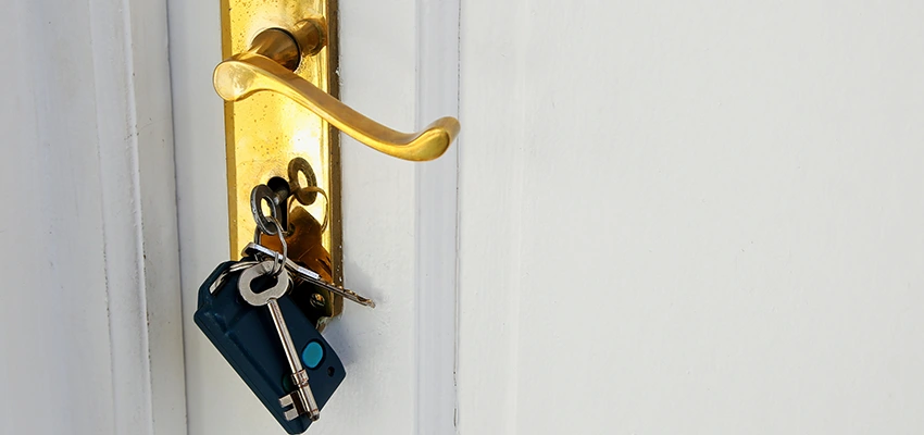 Broken Door Key Extraction in Diamond Springs, CA